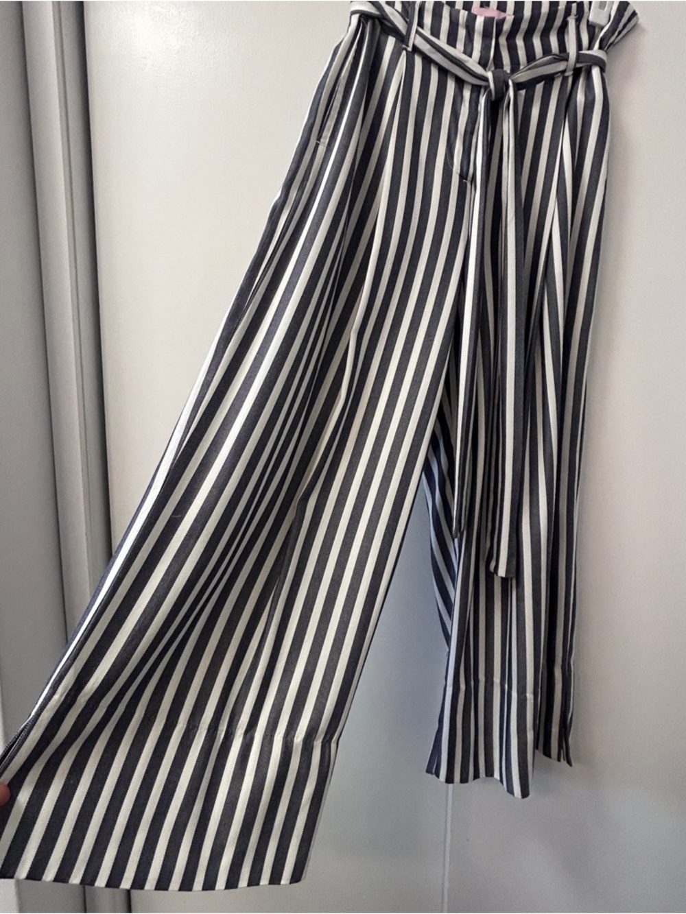 Joules Blue Pinstripe Wide-Leg Tie-Waist Pants/Culottes size 8